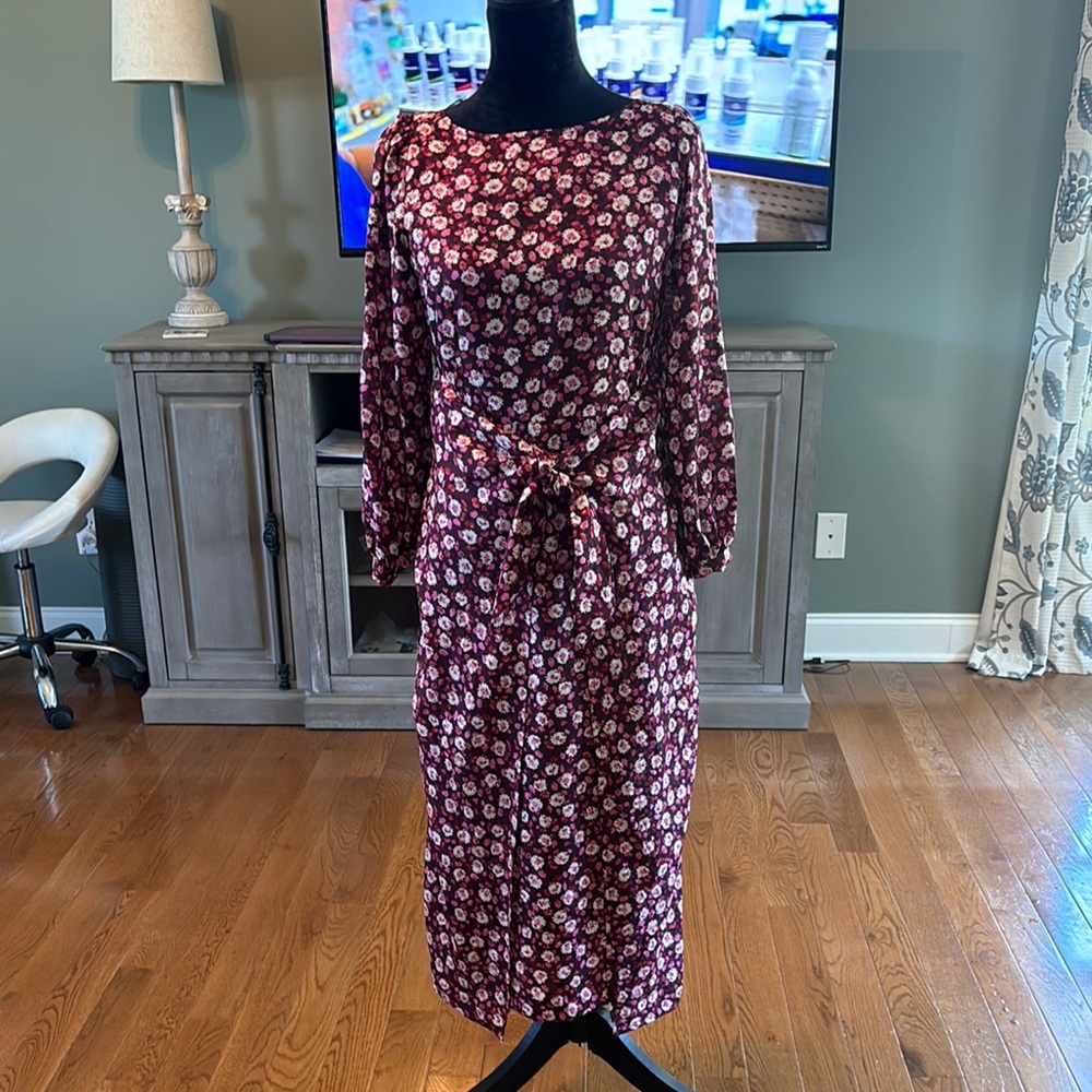 Ann Taylor White and Pink Sheath Dress Long Sleeve Bateau Neckline